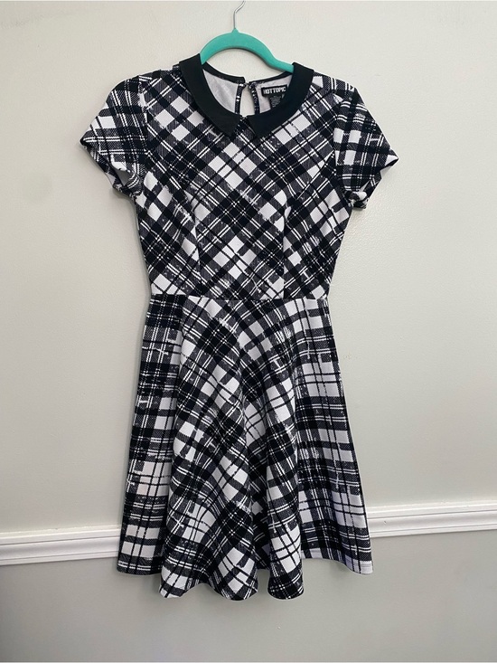 Hot Topic Dresses & Skirts - Women’s Hot Topic Black and White Plaid Dress - S